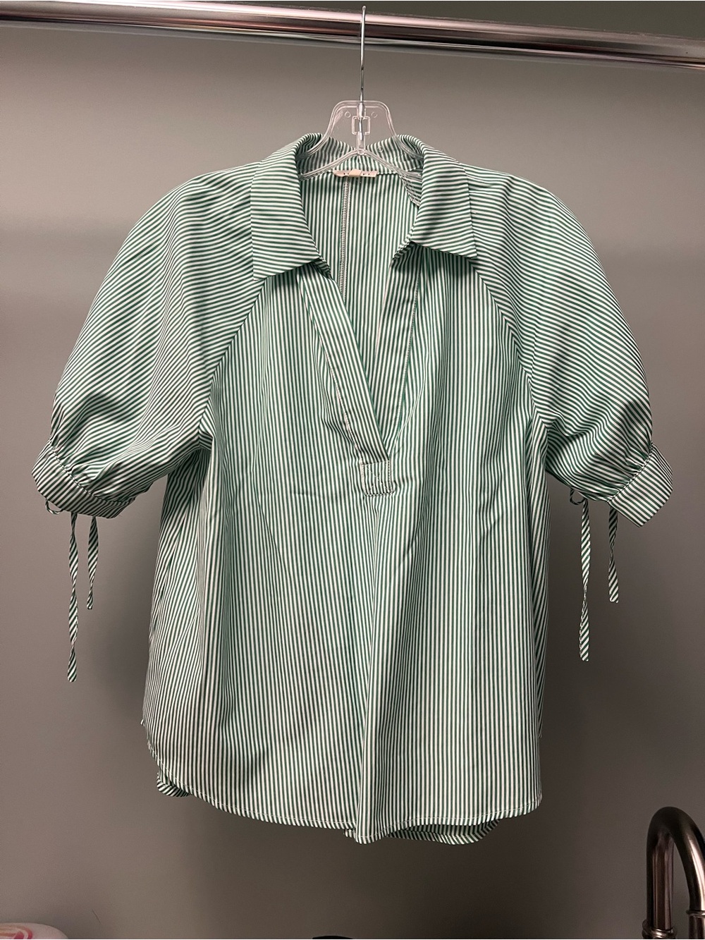 JODIFL Mint and White Striped Puff-Sleeve V-Neck Blouse